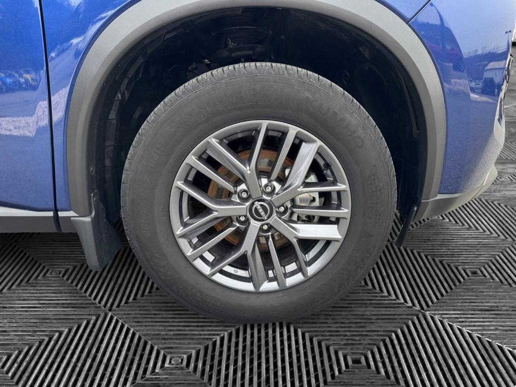 used 2023 Nissan Rogue car, priced at $25,999