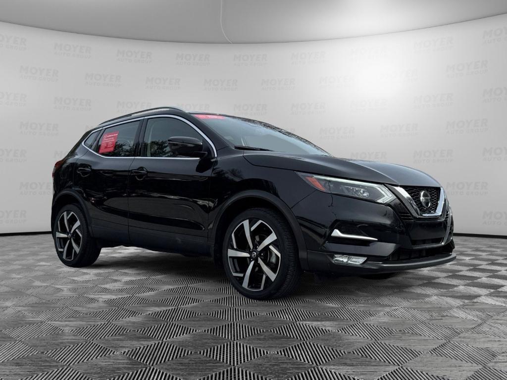 used 2021 Nissan Rogue Sport car, priced at $24,899