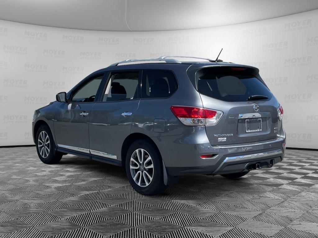 used 2015 Nissan Pathfinder car, priced at $15,998