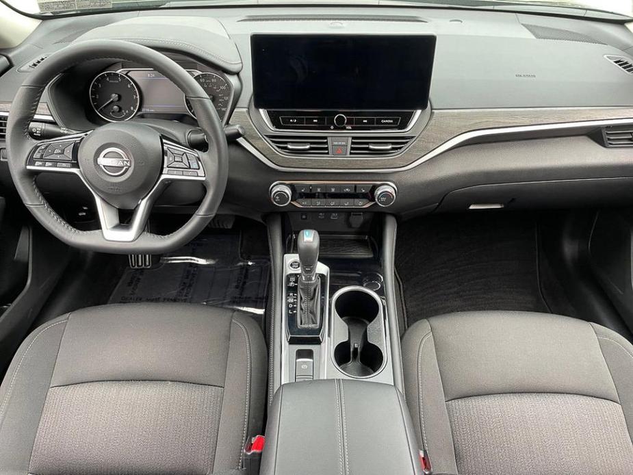 used 2024 Nissan Altima car, priced at $27,999