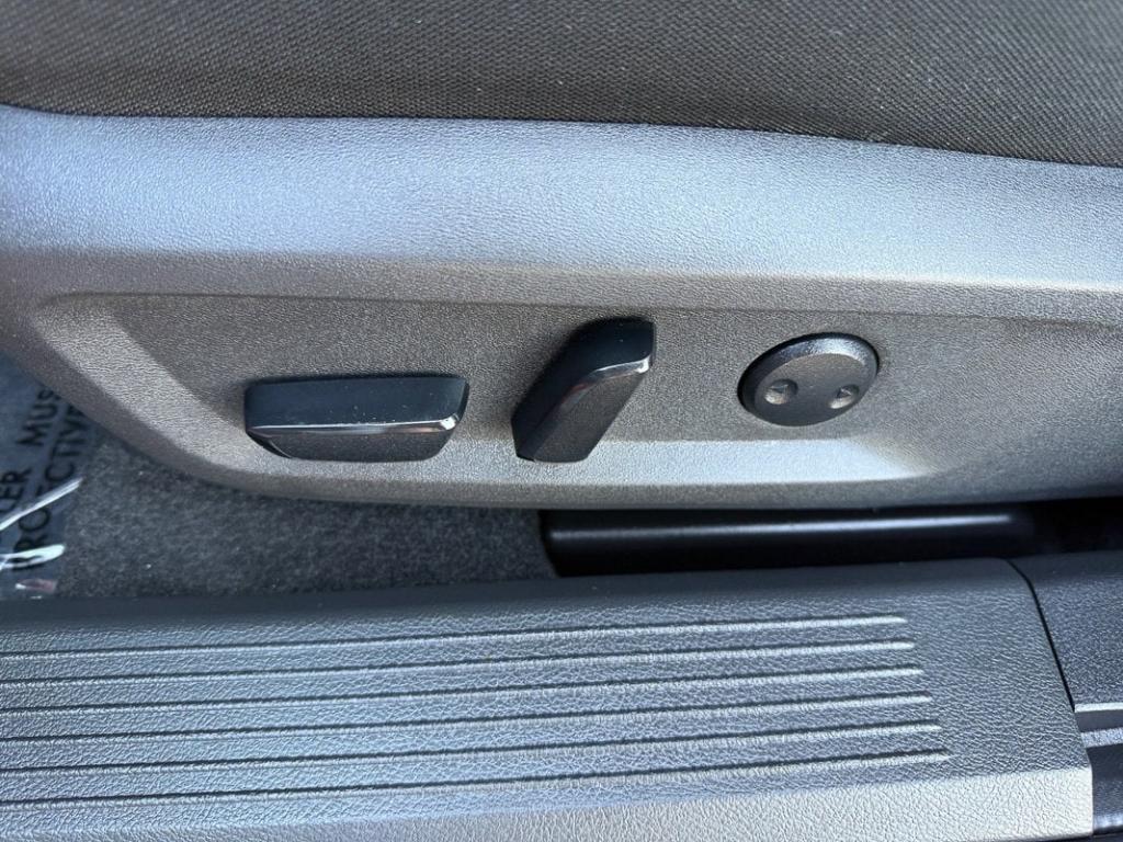 used 2023 Nissan Rogue car, priced at $24,899