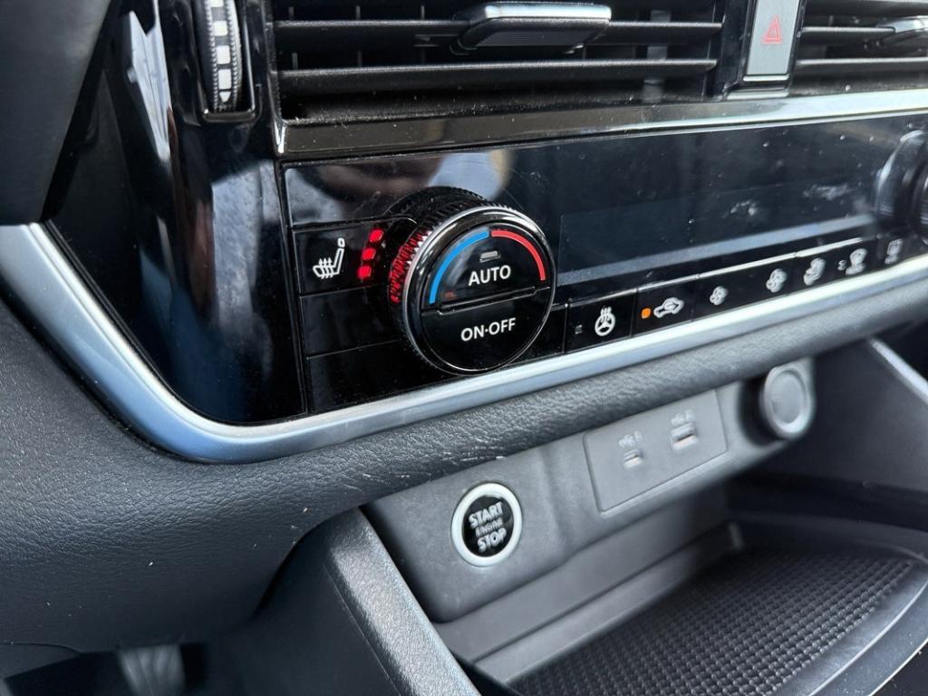 used 2022 Nissan Rogue car, priced at $22,999