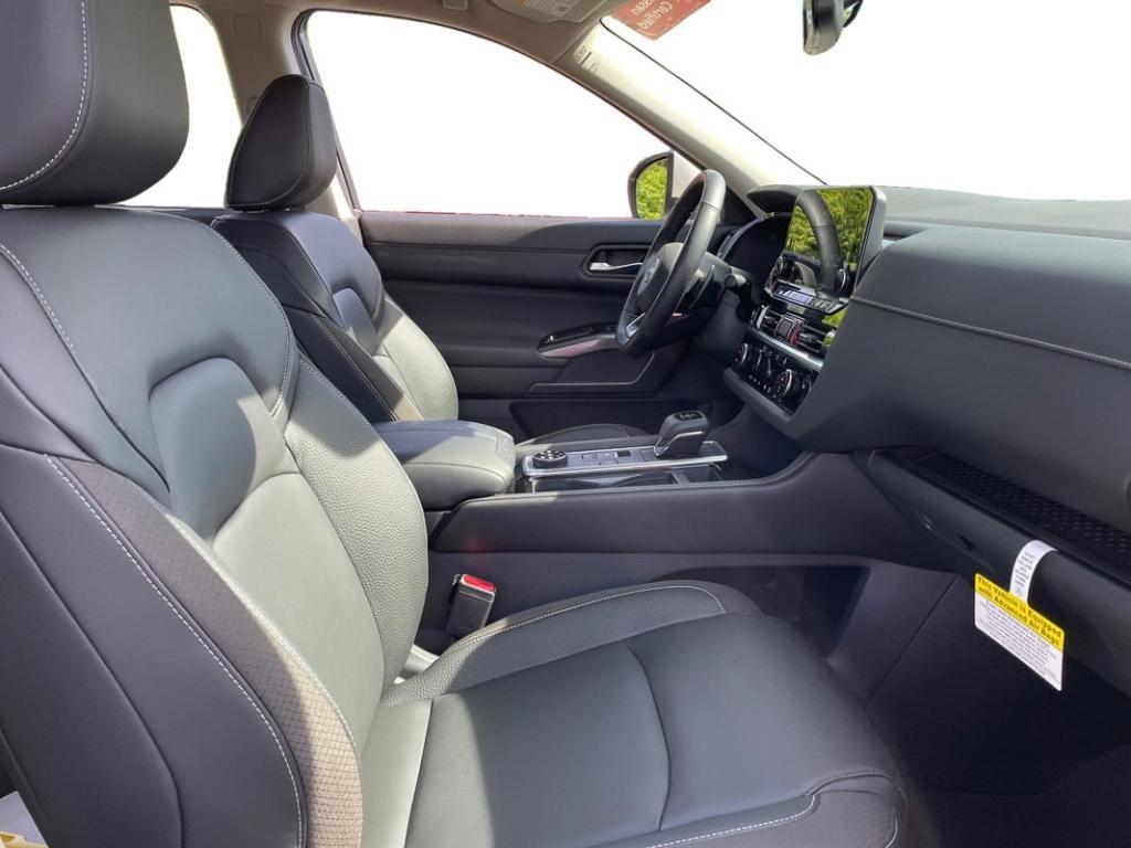 used 2022 Nissan Pathfinder car, priced at $33,999