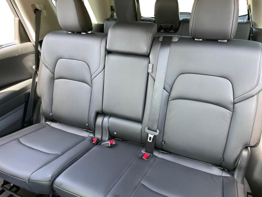 used 2022 Nissan Pathfinder car, priced at $33,999