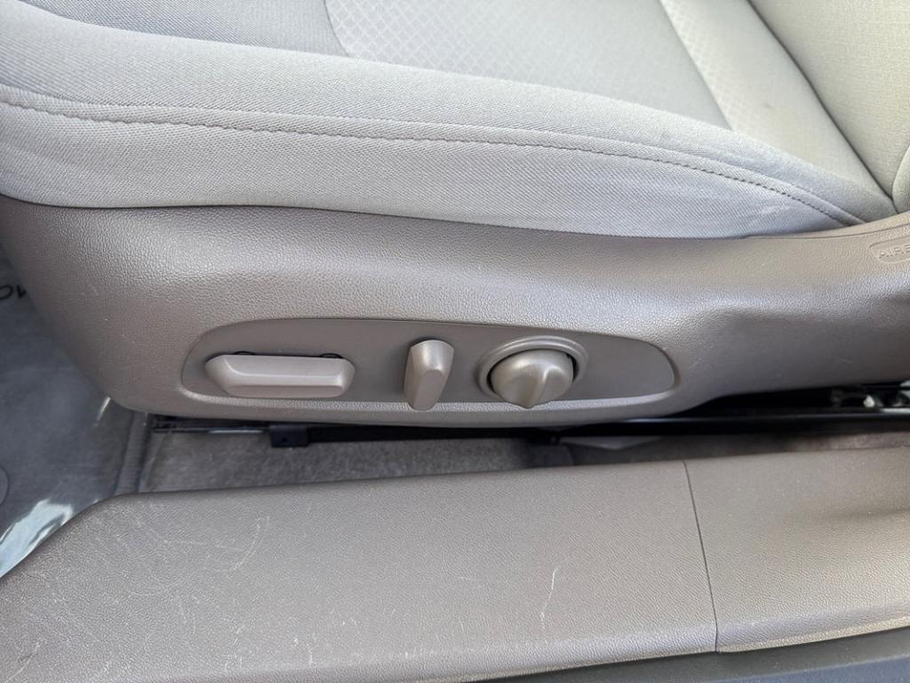 used 2016 Chevrolet Malibu car, priced at $14,398