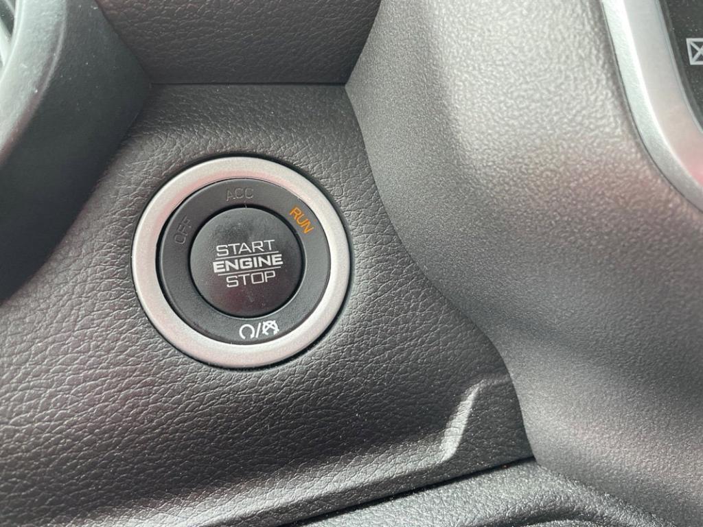 used 2021 Ram 1500 car, priced at $33,366