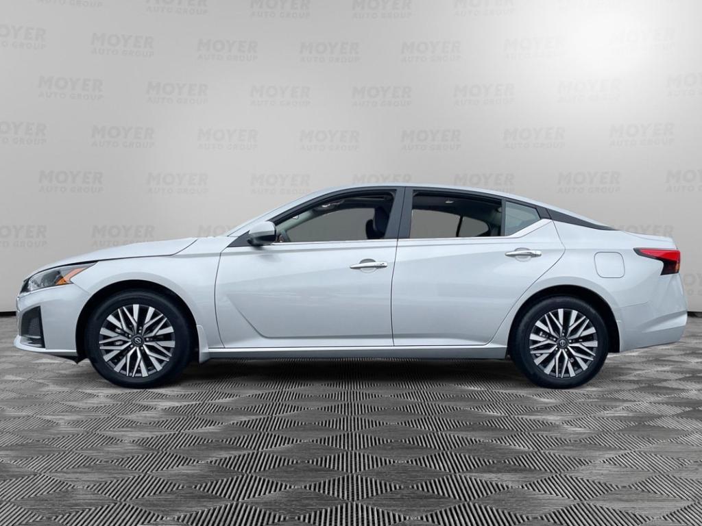 used 2024 Nissan Altima car, priced at $27,999