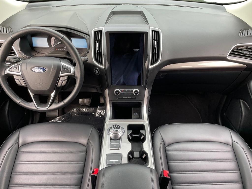 used 2024 Ford Edge car, priced at $29,399