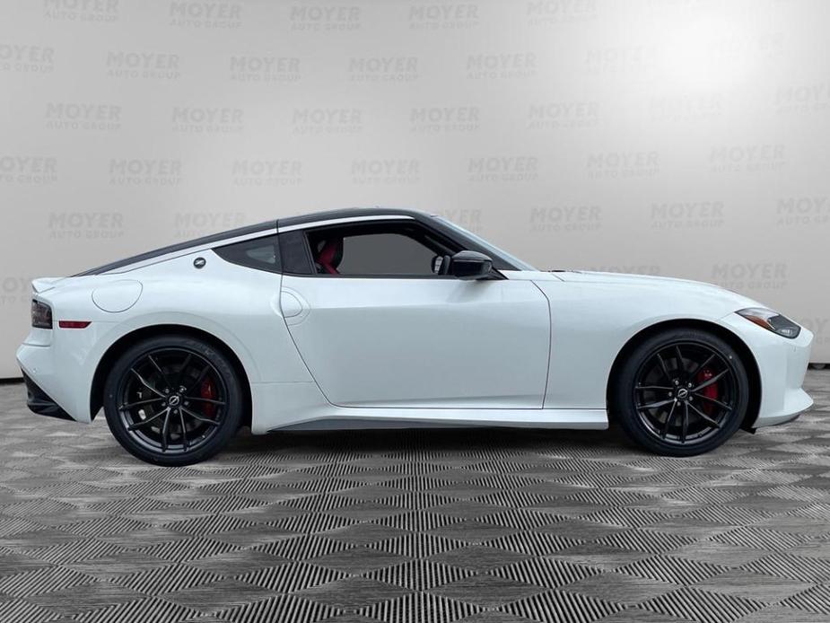 new 2024 Nissan Z car