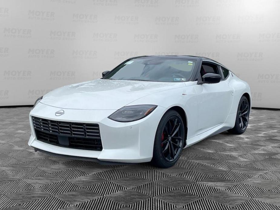 new 2024 Nissan Z car