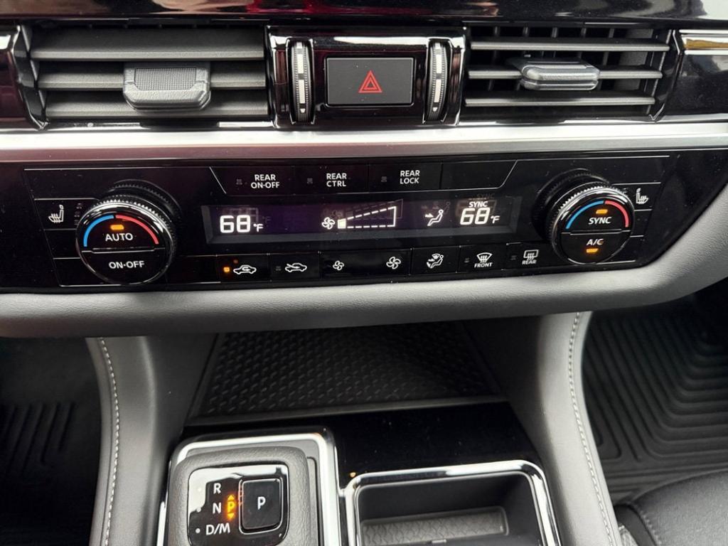 used 2024 Nissan Pathfinder car, priced at $34,299