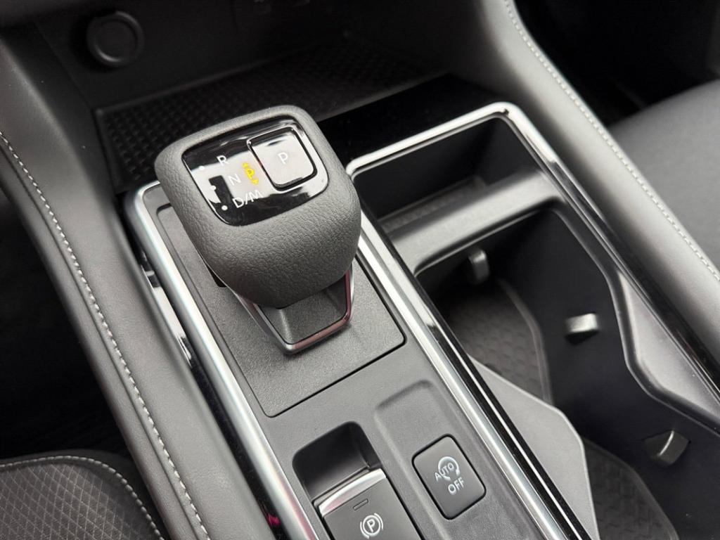 used 2024 Nissan Pathfinder car, priced at $34,299