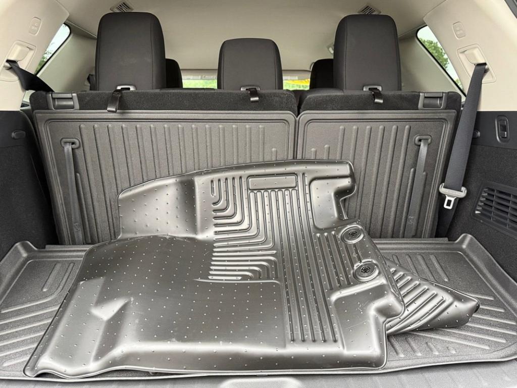 used 2024 Nissan Pathfinder car, priced at $34,299