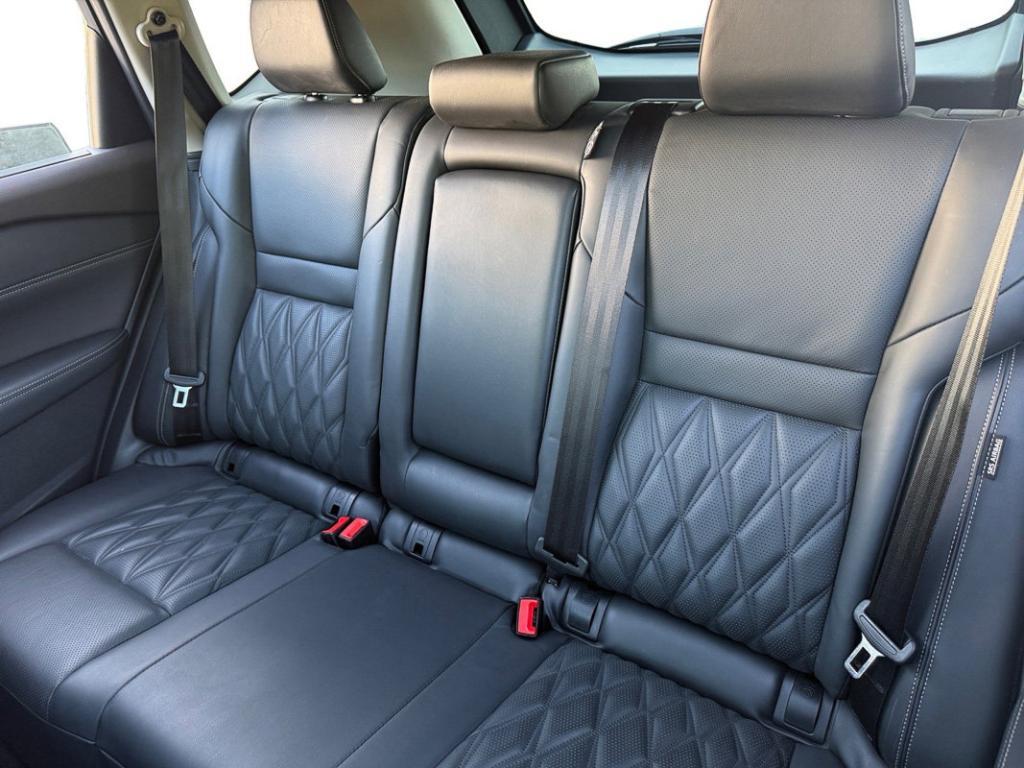 used 2021 Nissan Rogue car, priced at $25,997