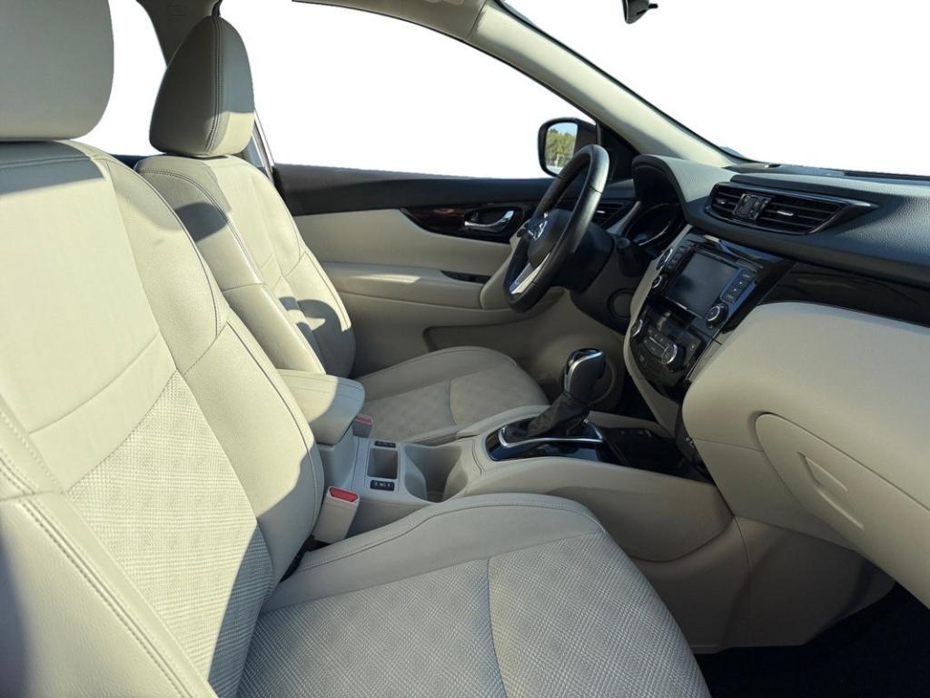 used 2022 Nissan Rogue Sport car, priced at $23,099