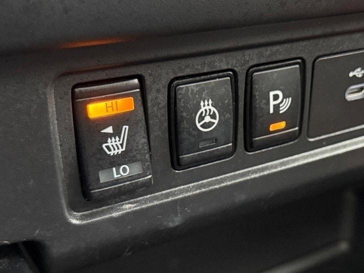 used 2023 Nissan Frontier car, priced at $40,898