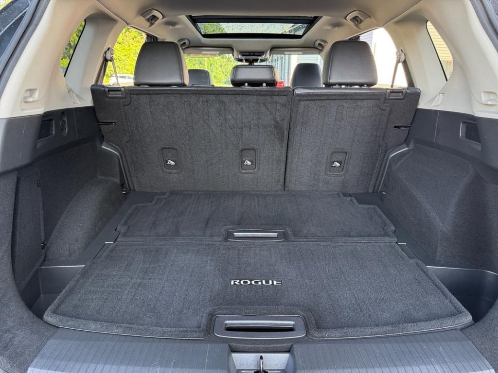used 2021 Nissan Rogue car, priced at $24,933
