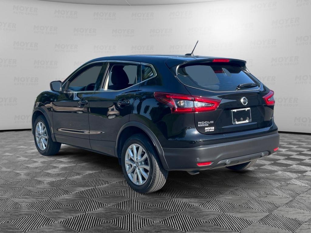 used 2022 Nissan Rogue Sport car, priced at $17,999