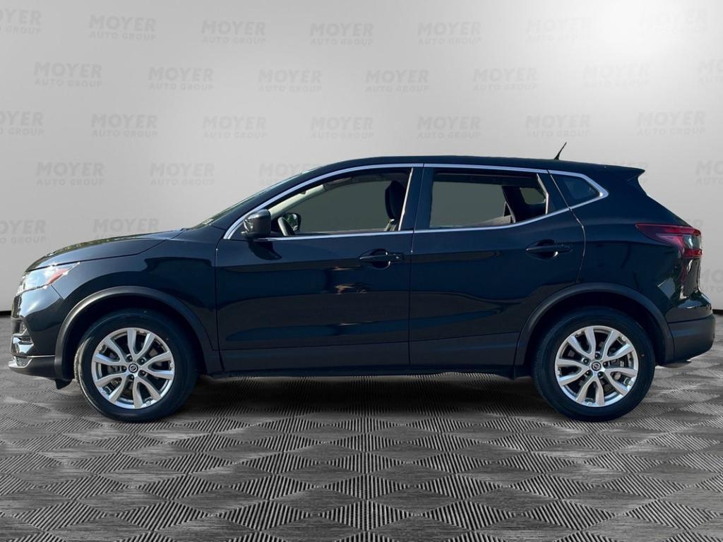 used 2022 Nissan Rogue Sport car, priced at $17,999