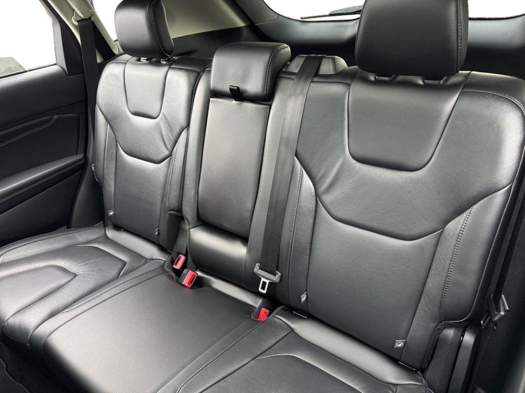 used 2019 Ford Edge car, priced at $19,499
