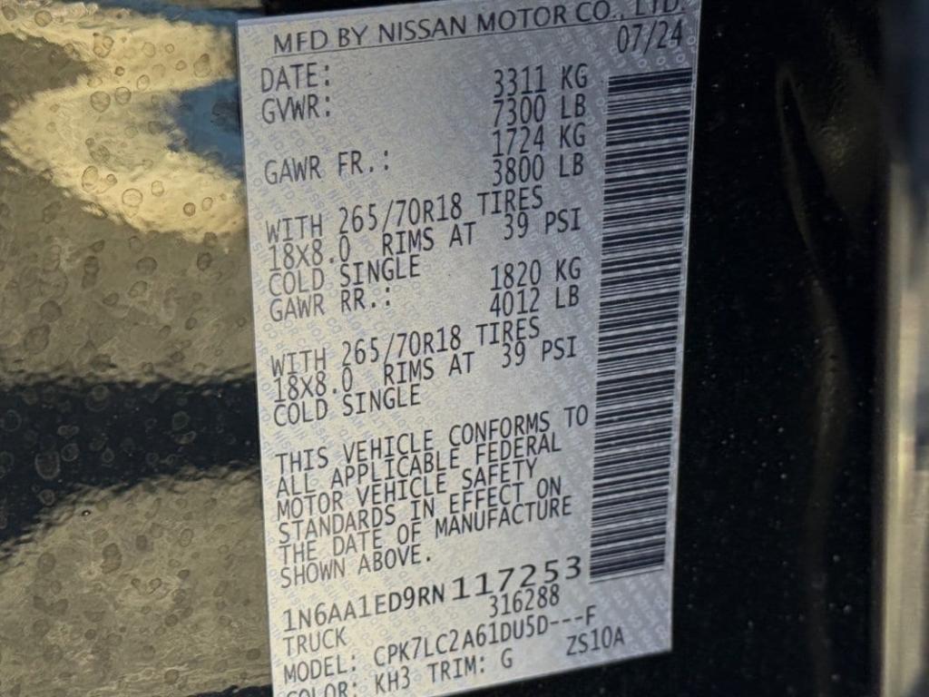 used 2024 Nissan Titan car, priced at $45,997