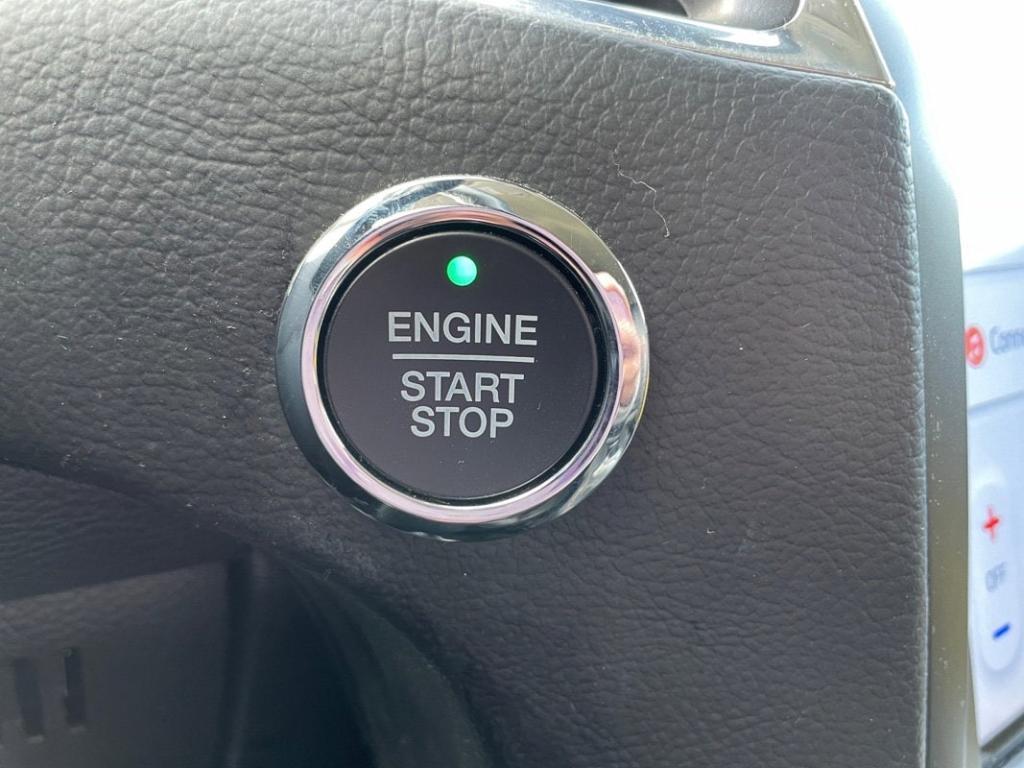 used 2022 Ford Edge car, priced at $22,998