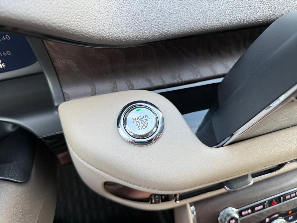 used 2021 Lincoln Aviator car, priced at $42,998