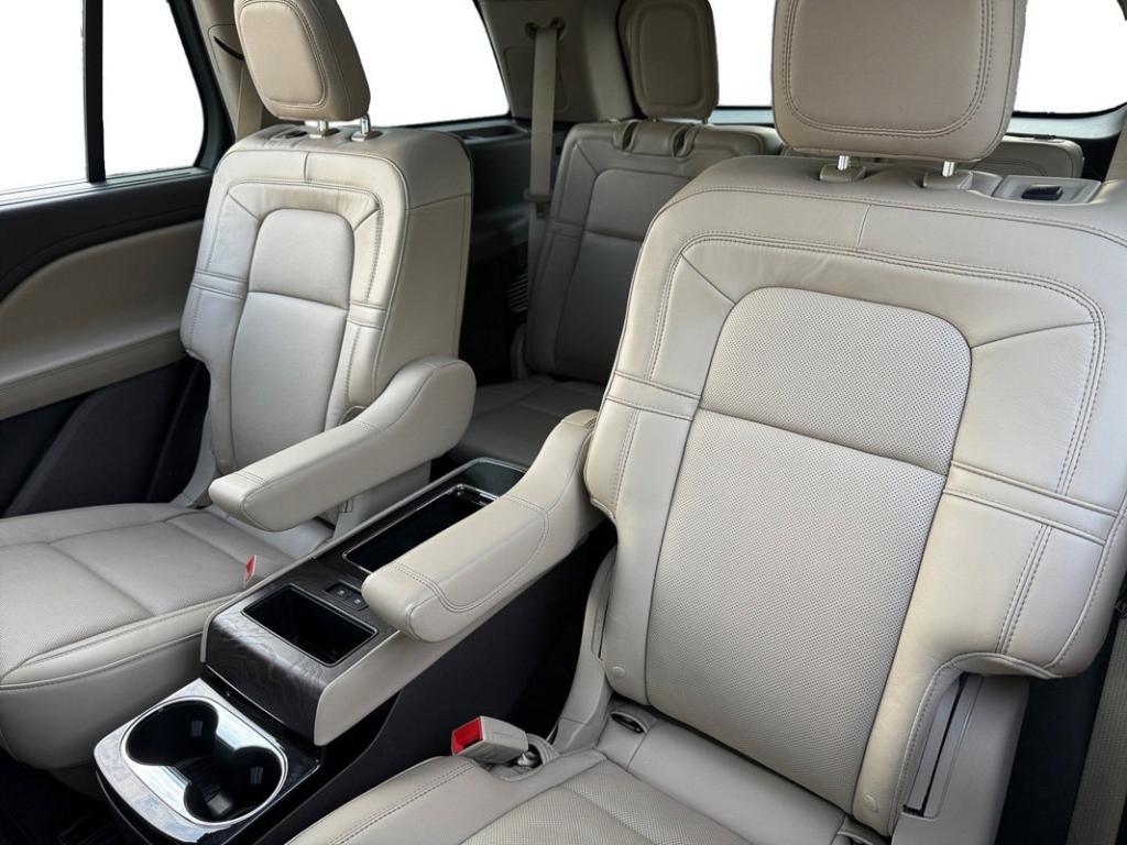 used 2021 Lincoln Aviator car, priced at $42,998