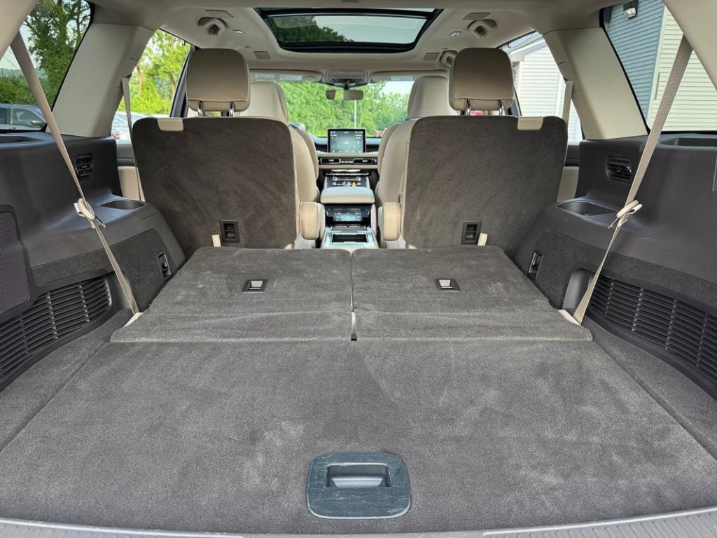 used 2021 Lincoln Aviator car, priced at $42,998