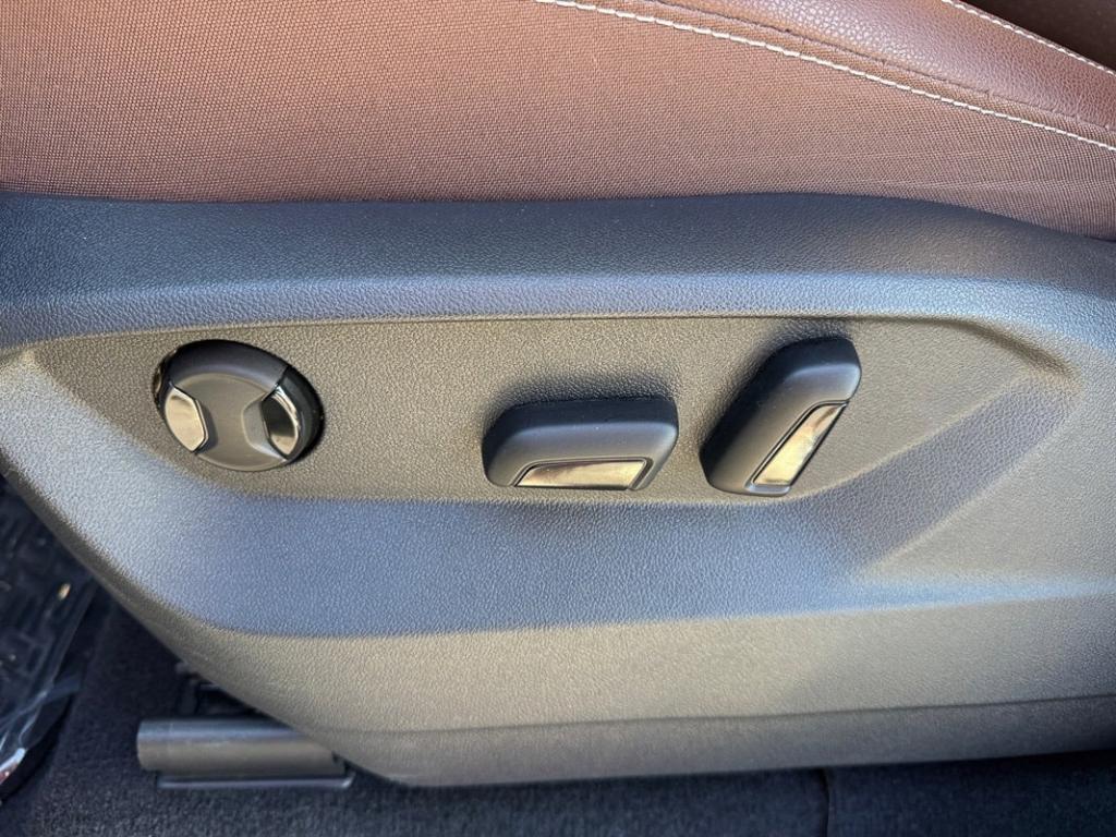 used 2023 Volkswagen Atlas car, priced at $34,398