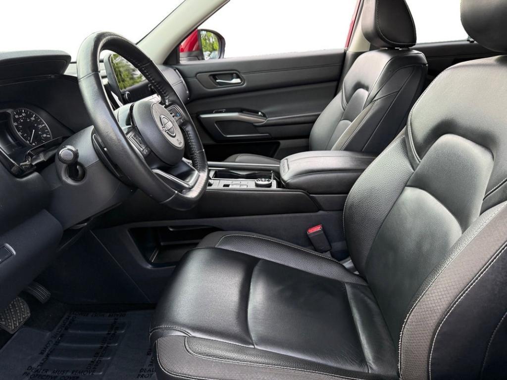 used 2023 Nissan Pathfinder car, priced at $31,498
