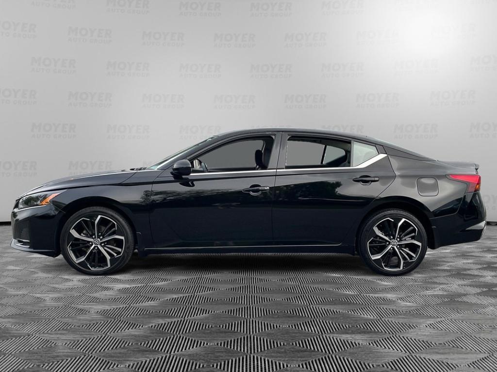 used 2023 Nissan Altima car, priced at $24,719