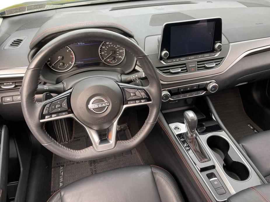 used 2023 Nissan Altima car, priced at $25,999