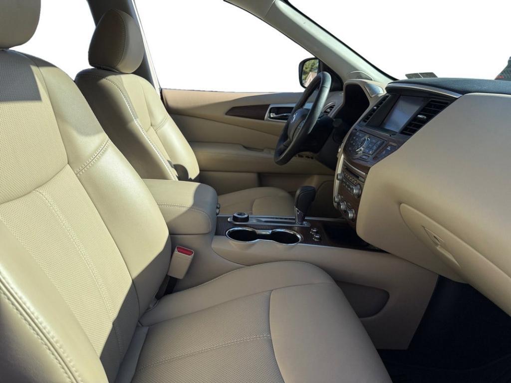 used 2020 Nissan Pathfinder car, priced at $25,498