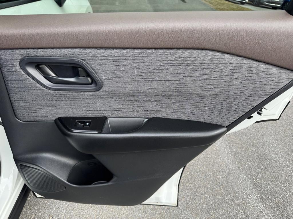 used 2023 Nissan Rogue car, priced at $25,999