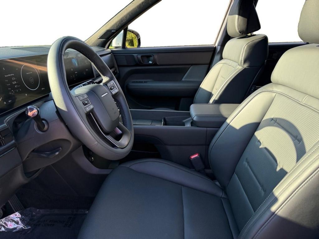 used 2025 Hyundai Santa Fe car, priced at $44,499