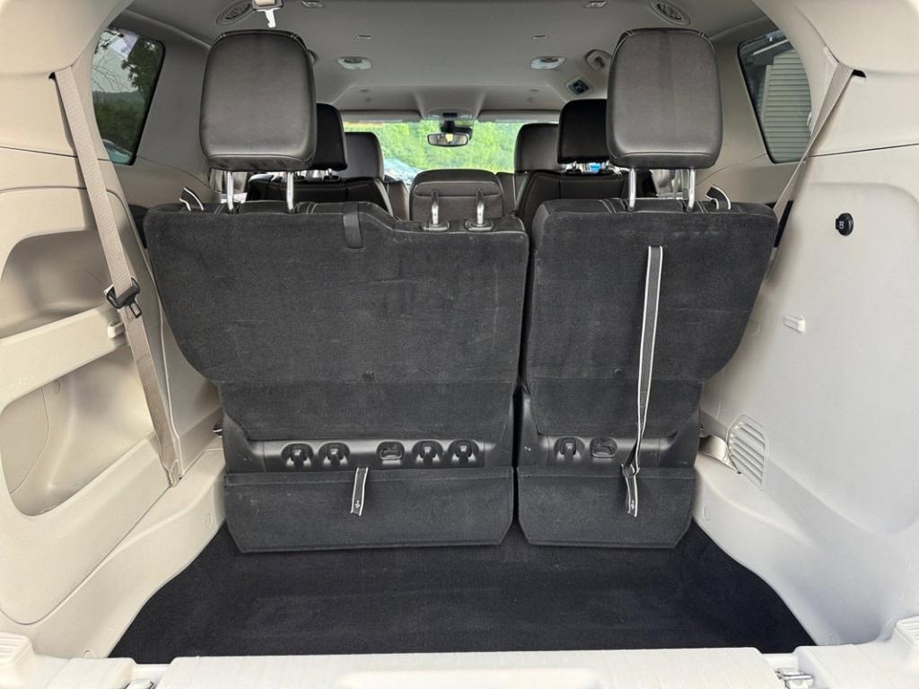 used 2023 Chrysler Pacifica car, priced at $28,998