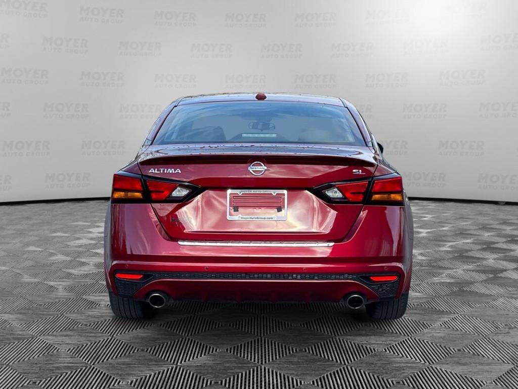 used 2022 Nissan Altima car, priced at $23,833