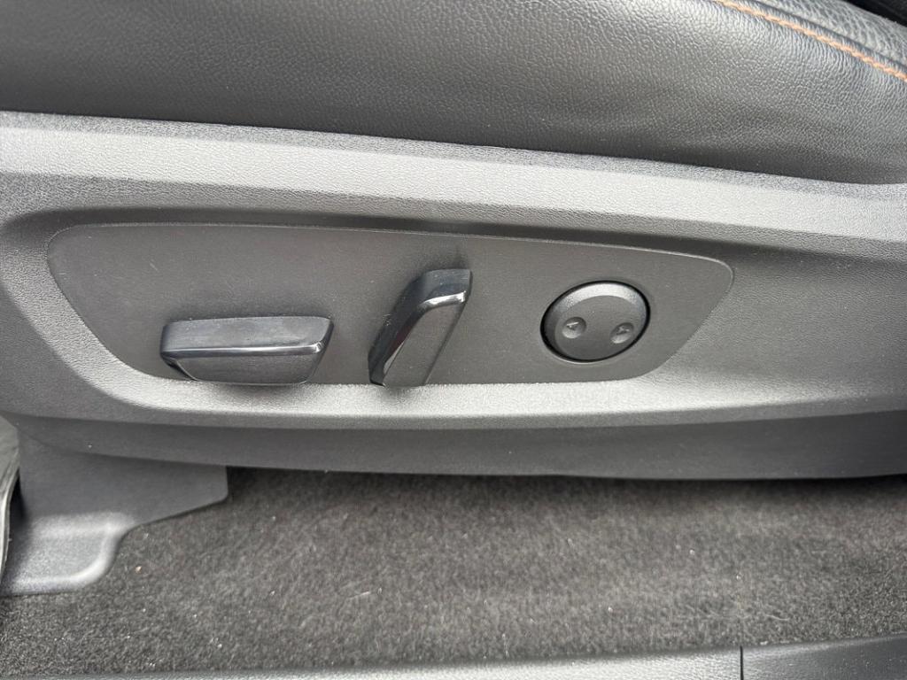 used 2023 Nissan Pathfinder car, priced at $29,988