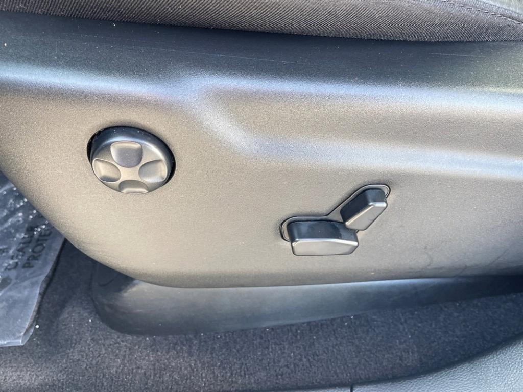 used 2024 Dodge Durango car, priced at $35,597