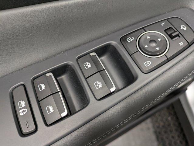 used 2022 Hyundai Santa Fe car, priced at $31,900