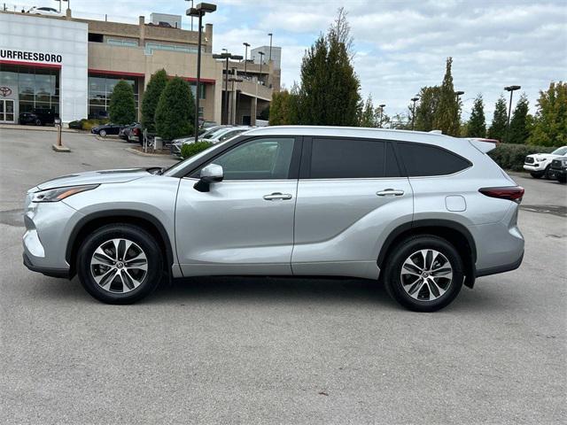 used 2024 Toyota Highlander car, priced at $44,977