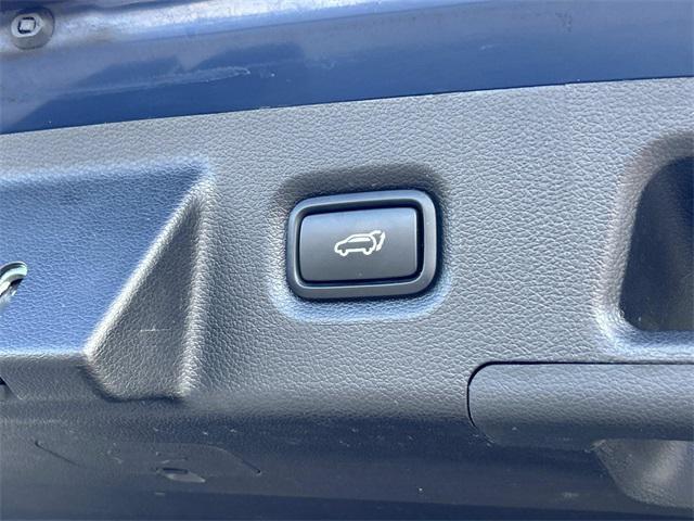 used 2023 Hyundai Santa Fe car, priced at $27,250