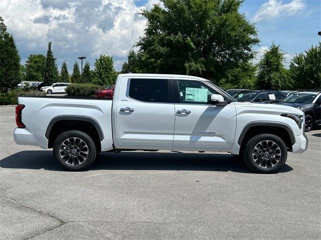 new 2024 Toyota Tundra Hybrid car