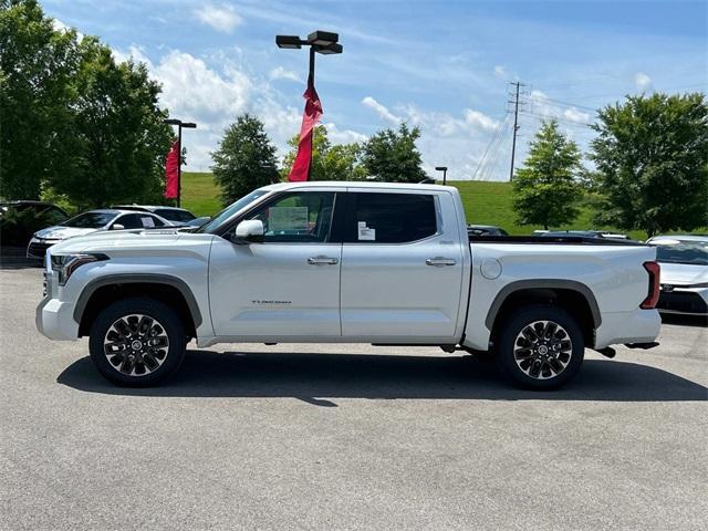 new 2024 Toyota Tundra Hybrid car