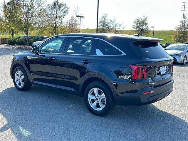 used 2023 Kia Sorento car, priced at $25,533