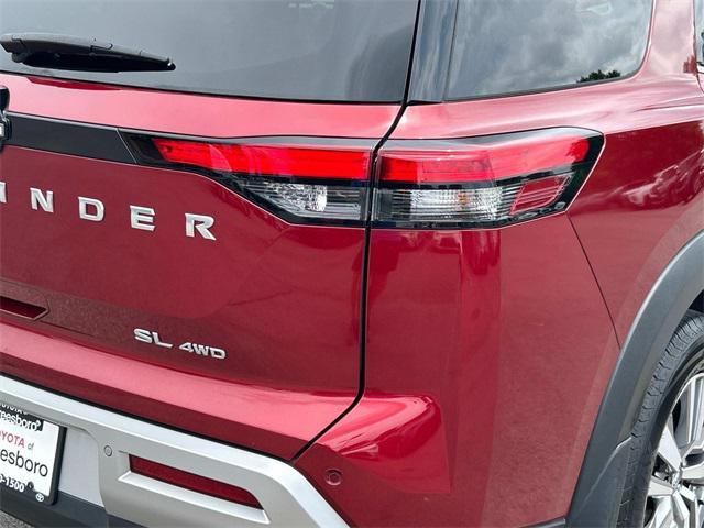 used 2022 Nissan Pathfinder car, priced at $35,326