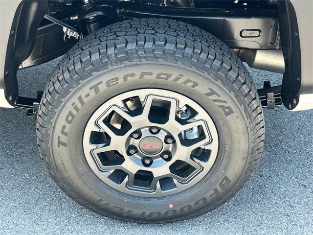 new 2025 Toyota Tacoma car, priced at $40,474