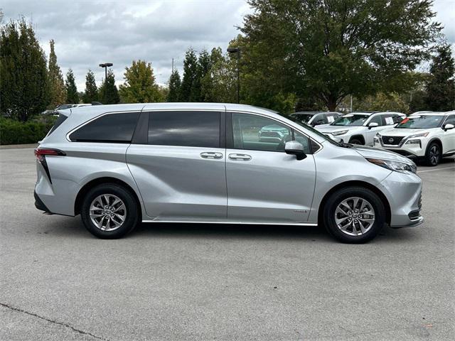 used 2021 Toyota Sienna car, priced at $33,977