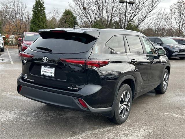 used 2024 Toyota Highlander car, priced at $43,688